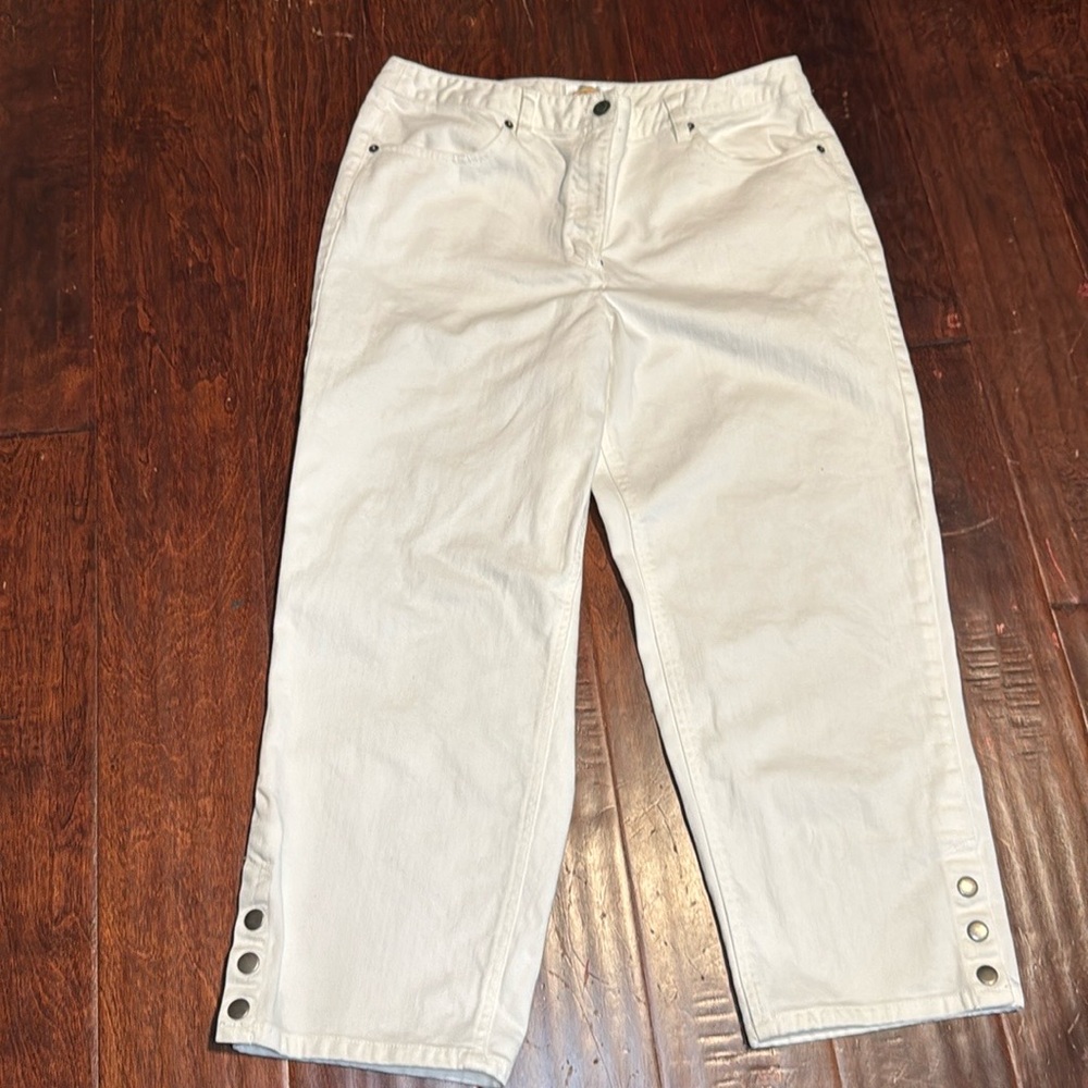Talbots Cream Capris with Button Detail
